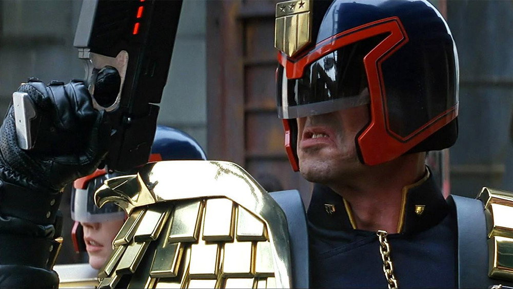 特警判官,Judge Dredd(1995电影)