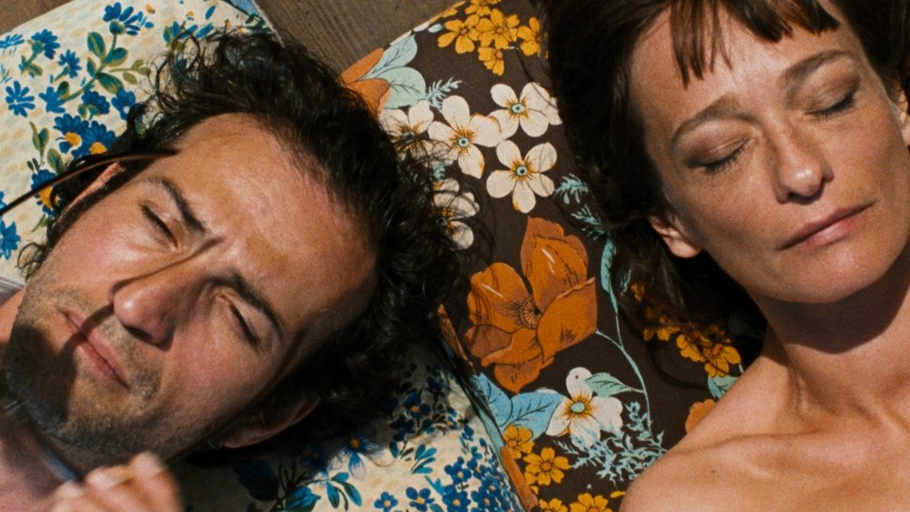 晒尸体,Laissez bronzer les cadavres(2017电影)