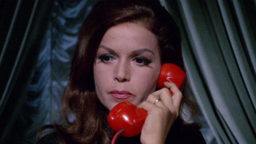 血与黑蕾丝,Sei donne per l'assassino(1964电影)