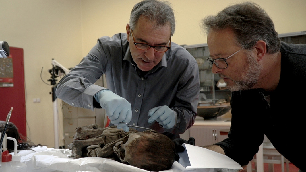 The Mystery of the Rascar Capac Mummy