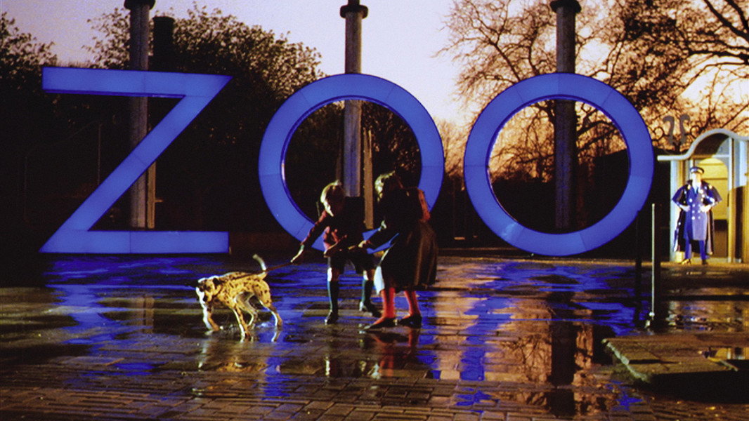 A Zed & Two Noughts