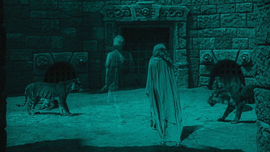 The Indian Tomb, Part I: The Mission of the Yoghi