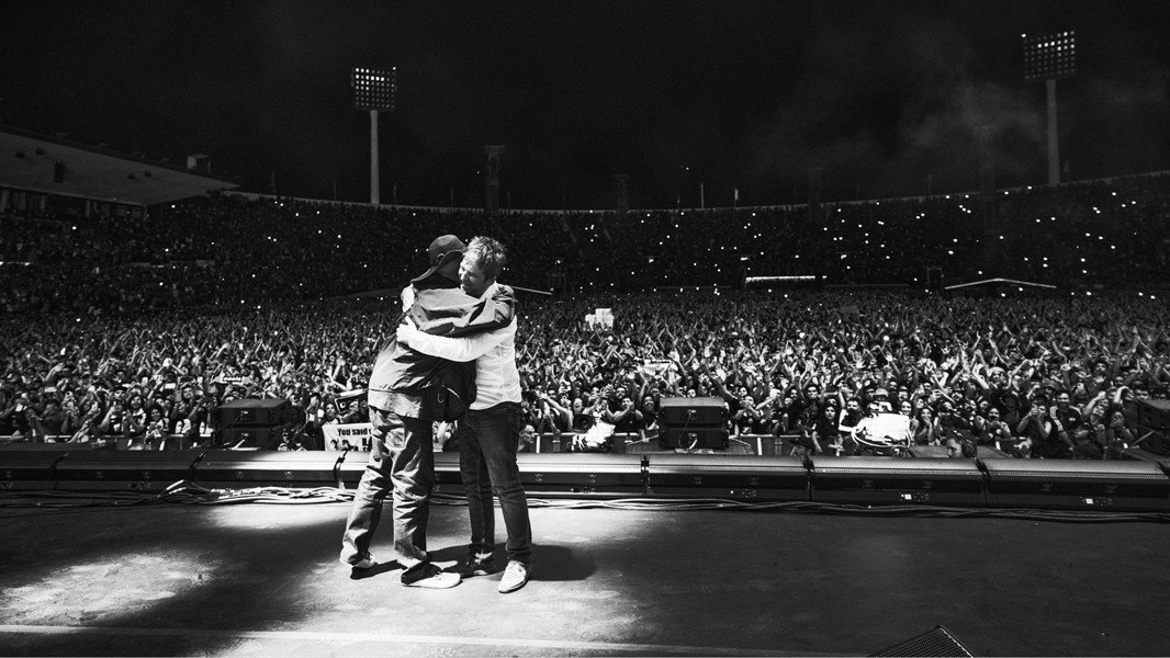 Oasis: Don't Look Back in Anger