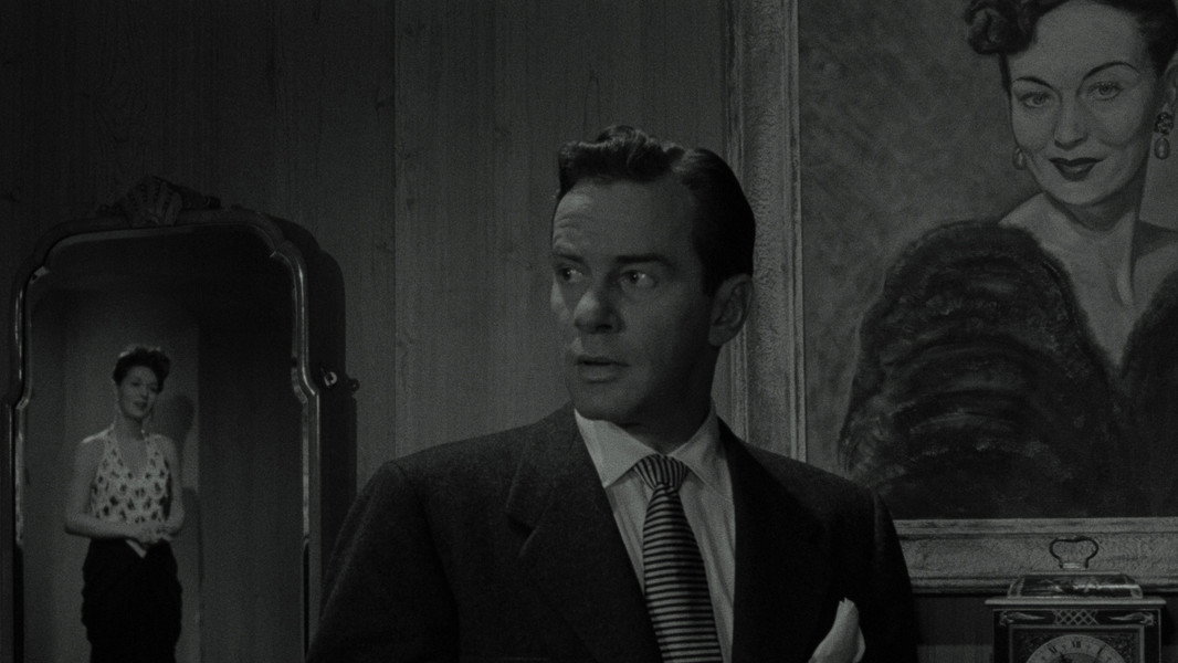 Whispering Smith vs. Scotland Yard