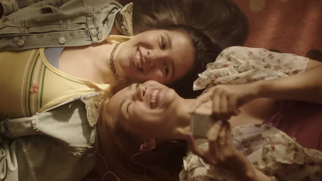 Girls Like Girls