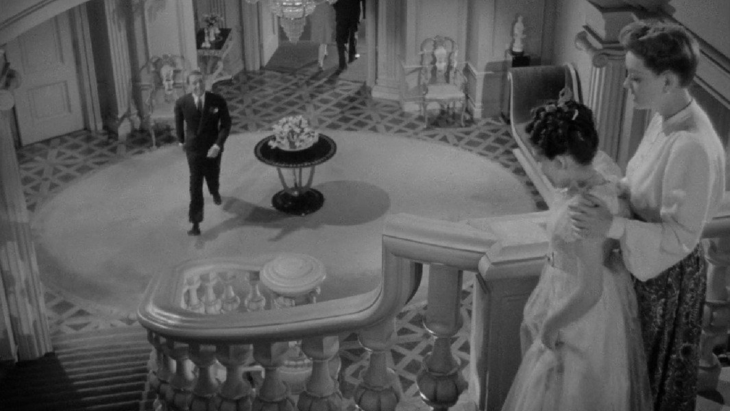 Now, Voyager