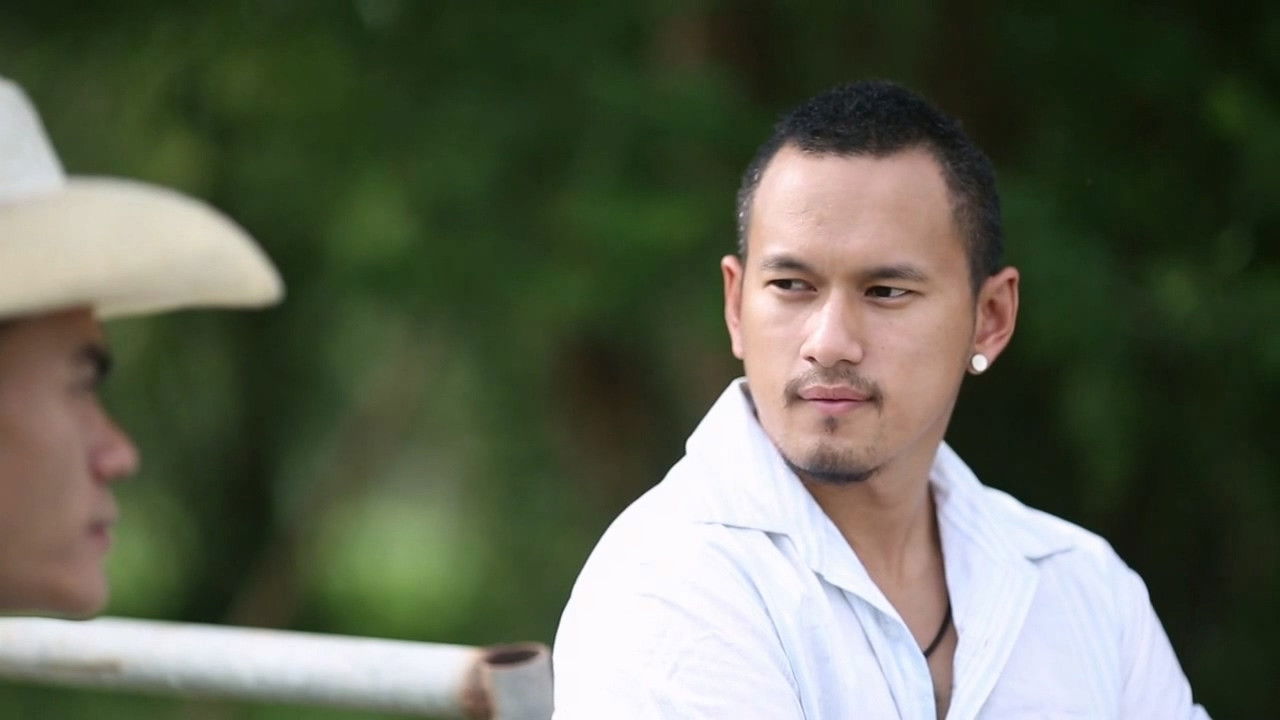 GThai Movie: BrokeBlack Uncut