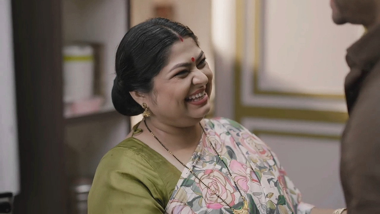 Murli tells his mother about Sahana