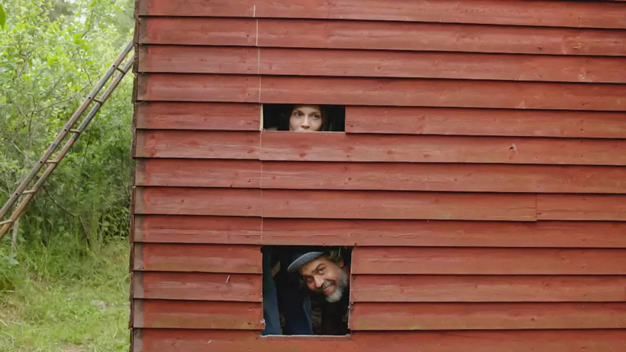 ”Do I HAVE TO tell Kalle that the door is too tall?”