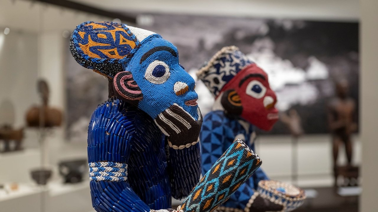 backdrop The Pearl Throne