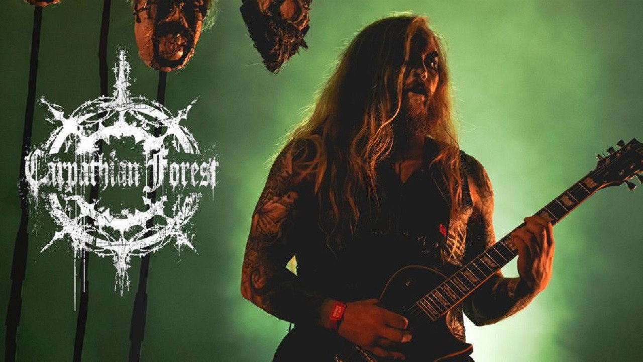 backdrop Carpathian Forest au Hellfest 2019
