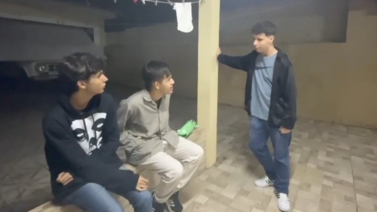 backdrop Clube do Croco