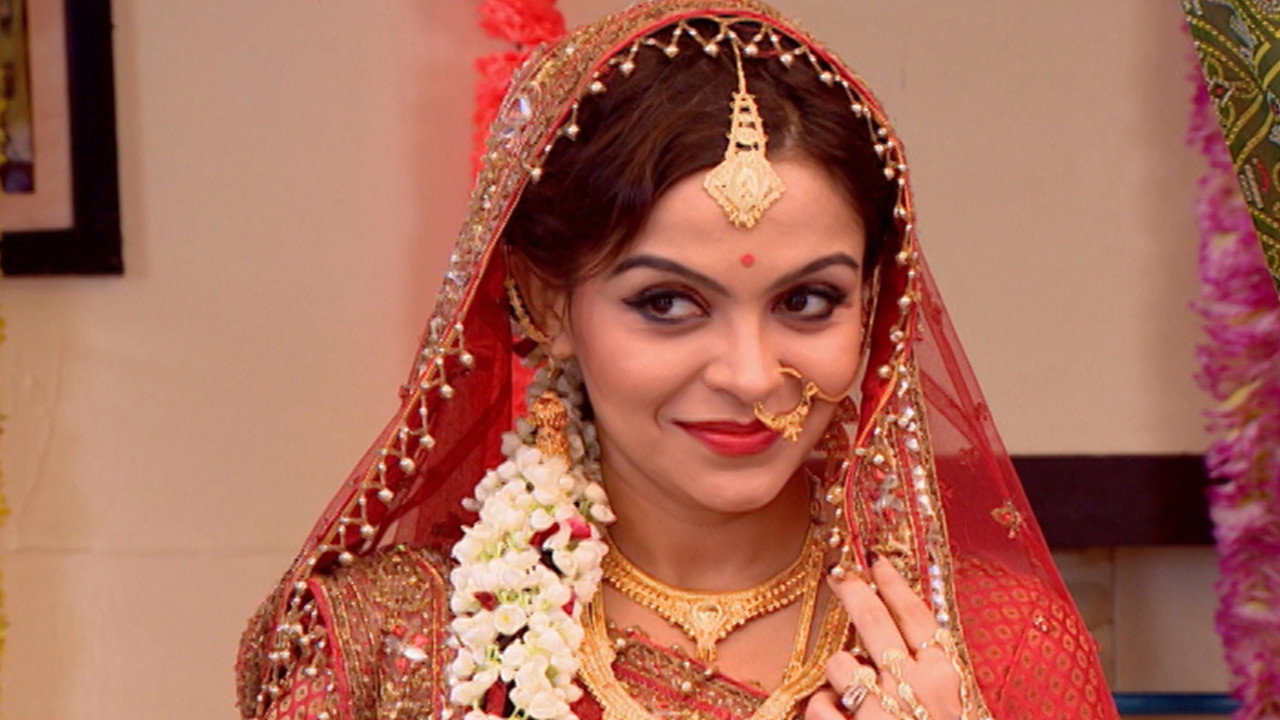 Lilavati Possesses Mr Chopra