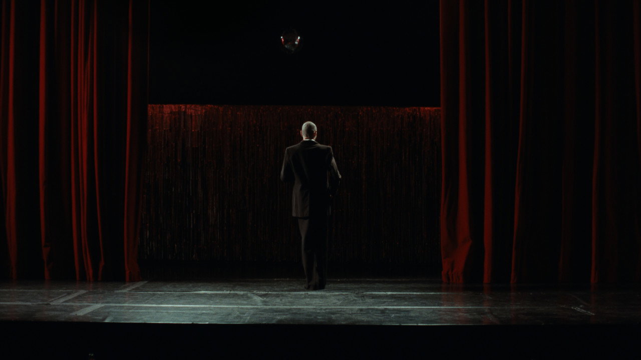 backdrop Les fantômes rêvent aussi