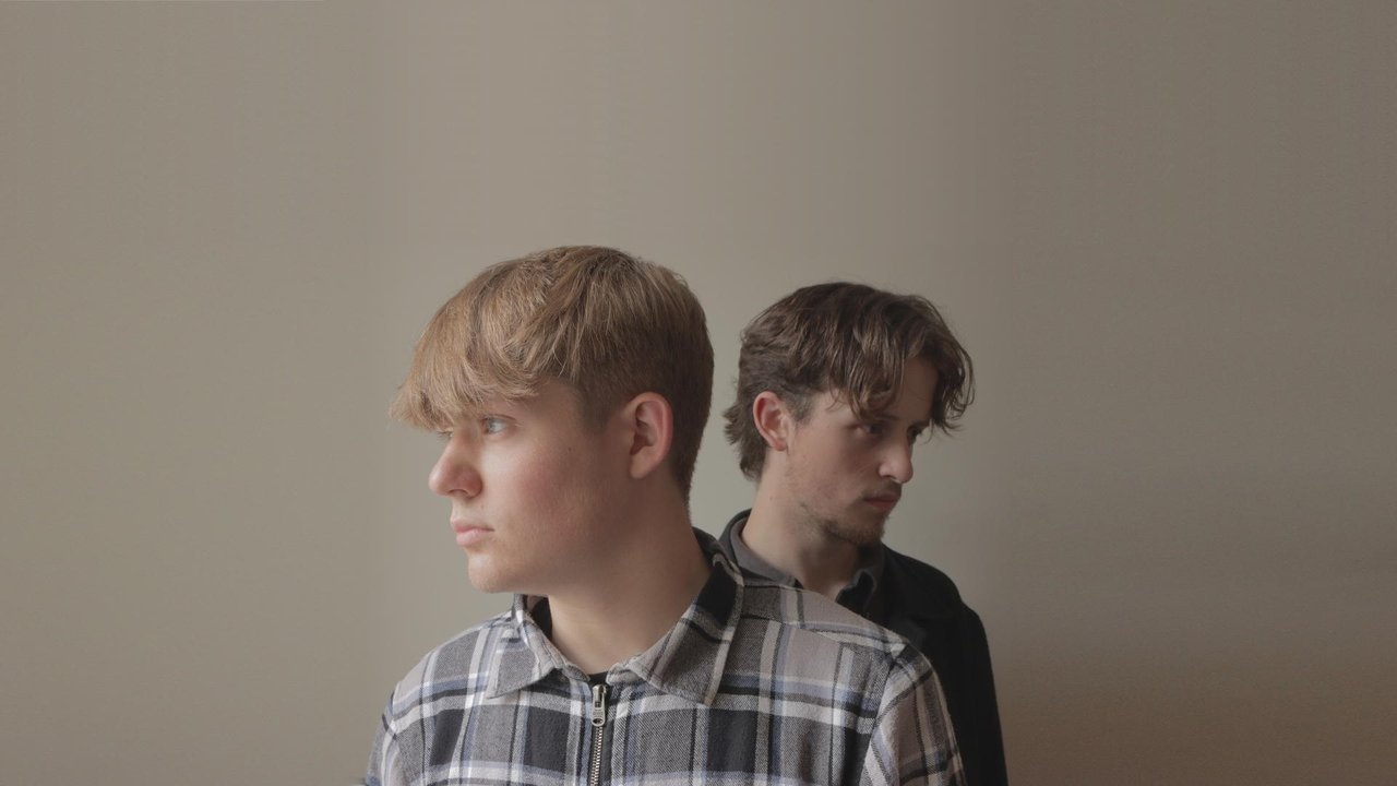 enlarged Backdrop 0