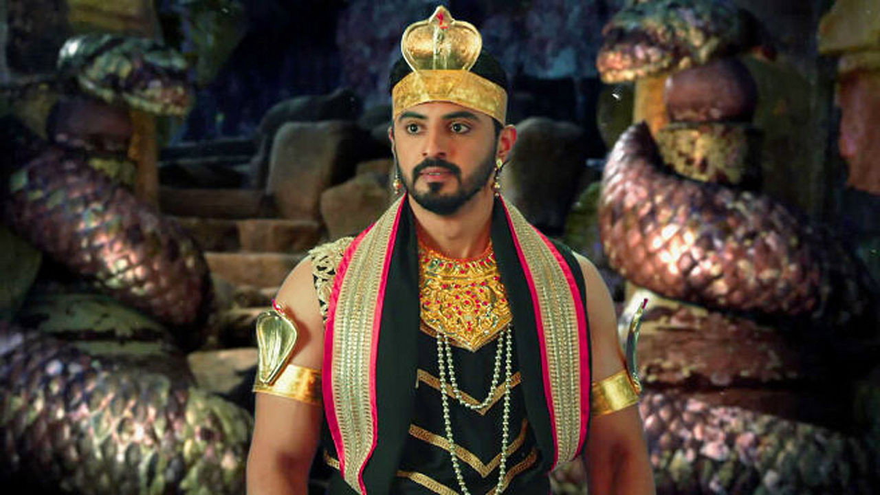 Takshak Naag Unleashes His Fury