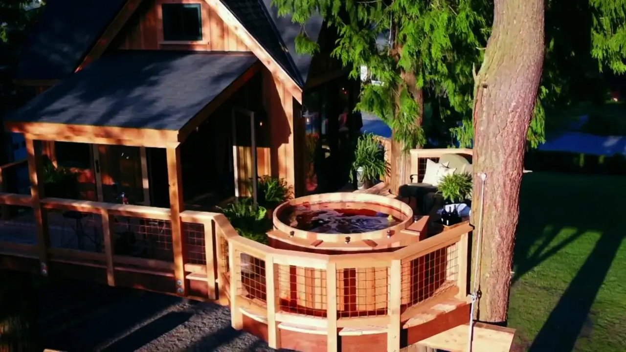 Hot Tub Rumpus Room