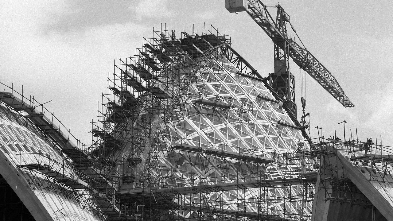 backdrop The Fifth Facade: The Making of the Sydney Opera House