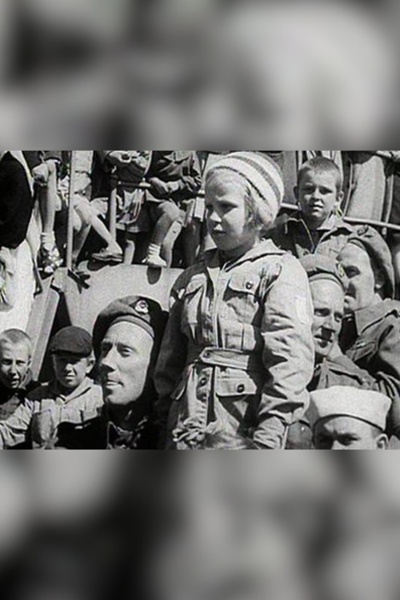 Weekly Review No. 169 - New Zealand Soldiers and Polish Children