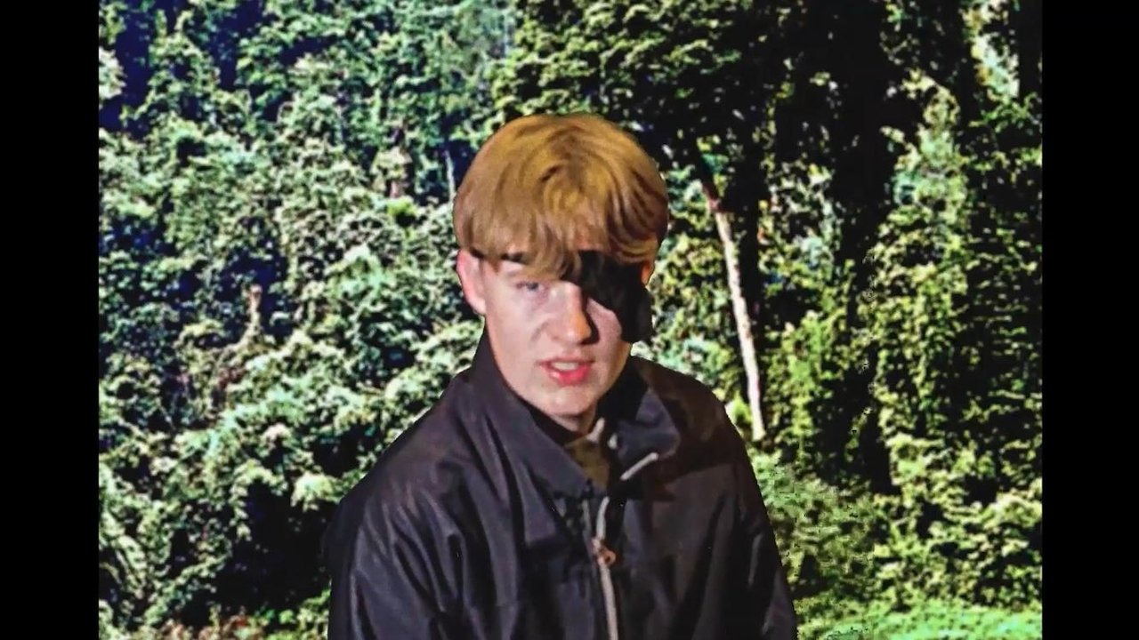 backdrop The Return of the Legend