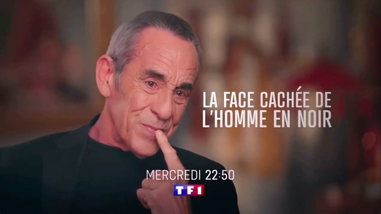 La face cachée de l'homme en noir