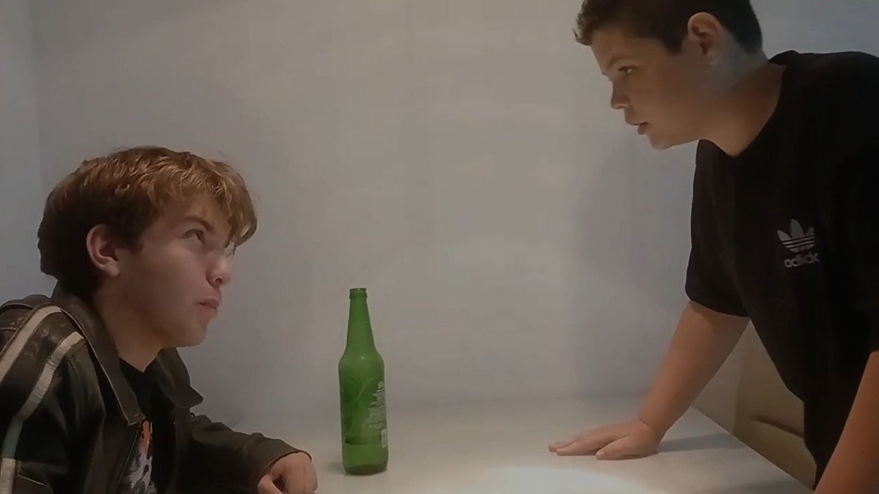 Sangue nas mãos backdrop