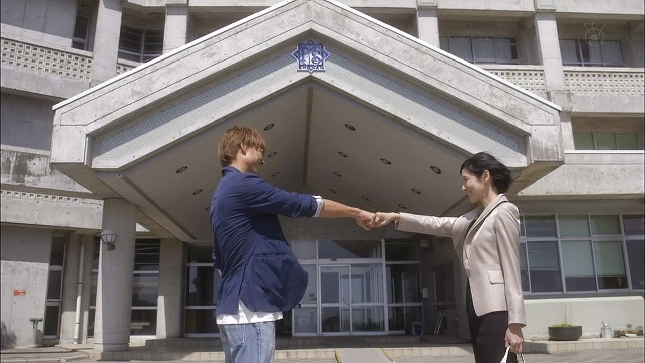 Farewell, Onizuka...every single student in tears! The final great lesson!