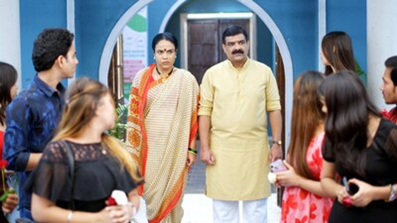 Koyal In Deep Trouble