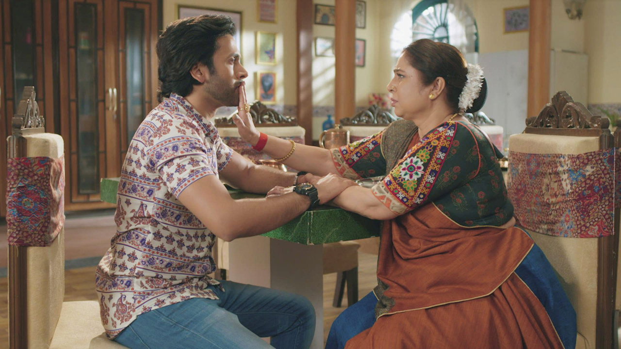Aarav Persuades Anandibaa