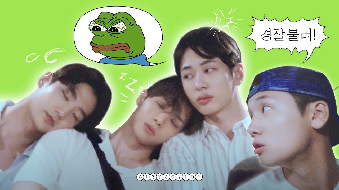 Sleeping in the lodging, JAEJUN π 'JIHAN, the camera is on... πΈ'