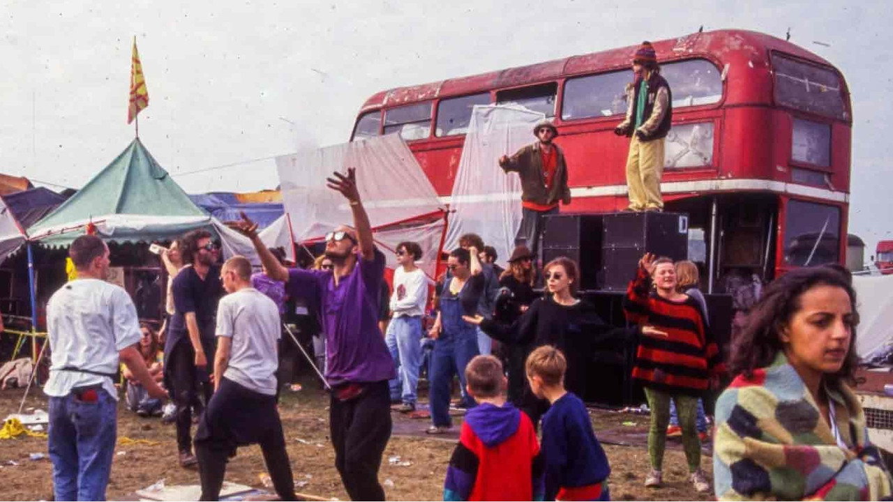 backdrop Free Party: A Folk History
