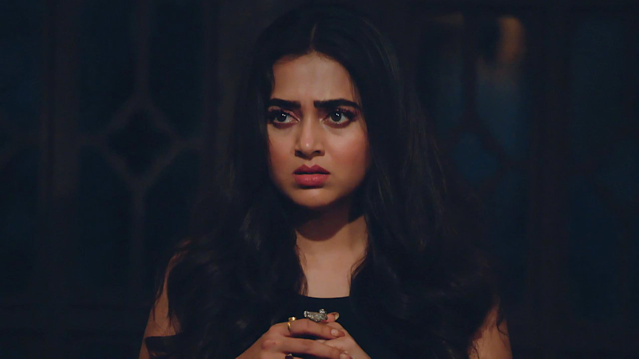 Pragati Wears Pratha's Ring