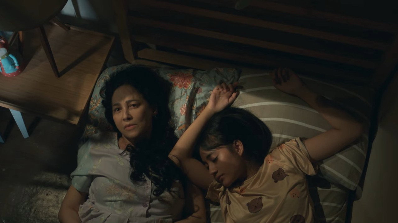 backdrop Senin Harga Naik