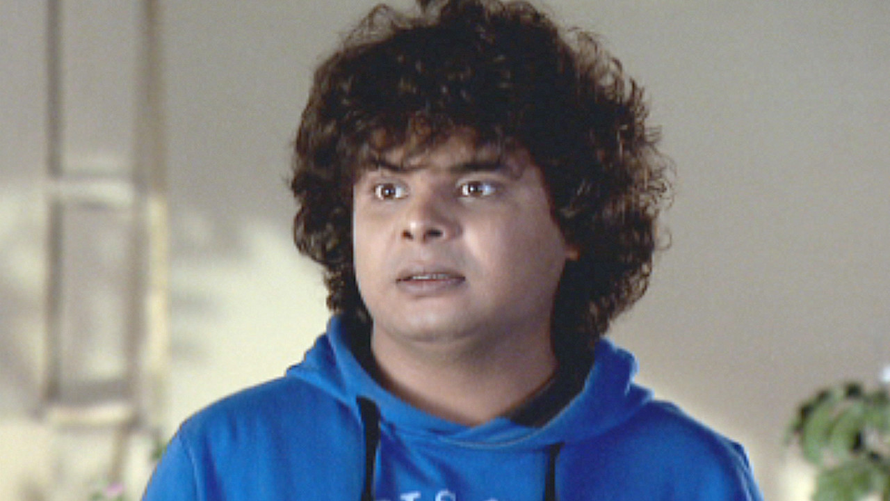 Kapi Disguises Himself