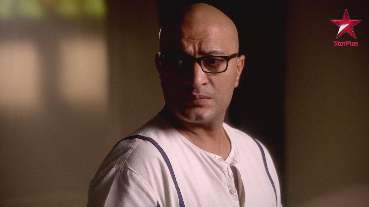 Navin Mathur Agrees to Testify Against The Goenka Family