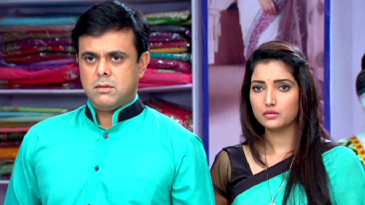 Ghotala Family Goes Shopping