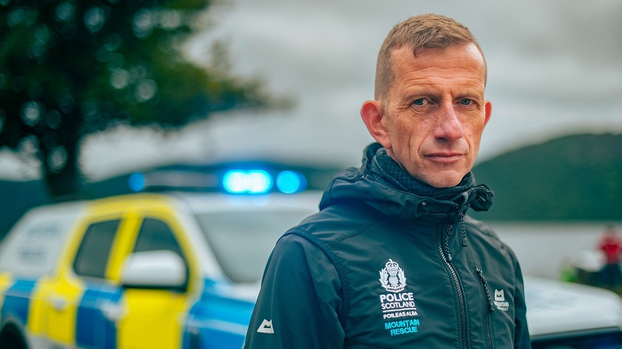 Highland Cops - Season 2 Episode 1 : Episode 1