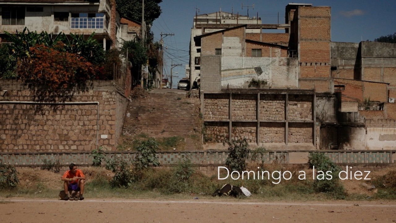 Backdrop for Domingo a las diez