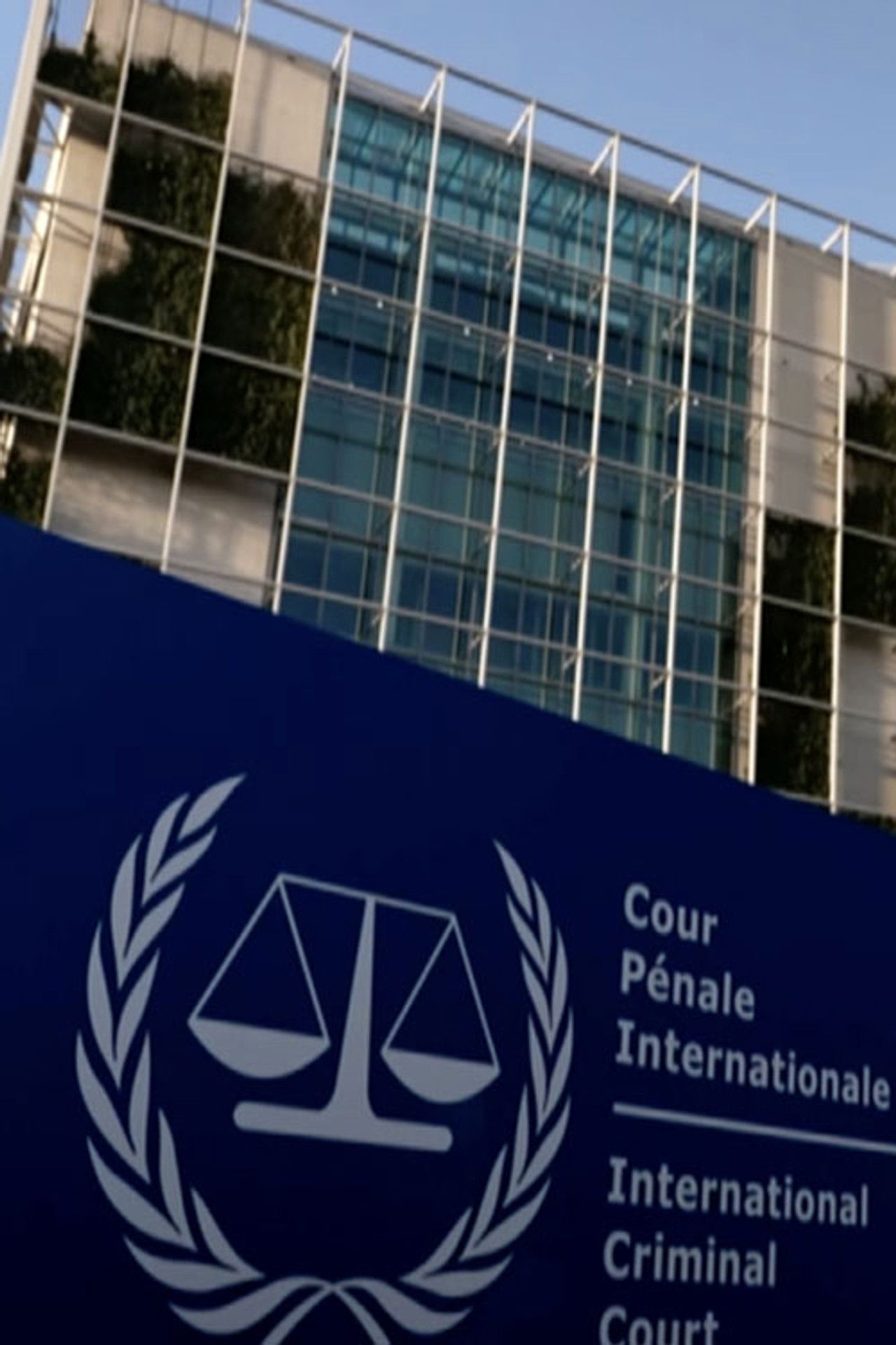 Israël-Hamas, la justice et les crimes de guerre Backdrop