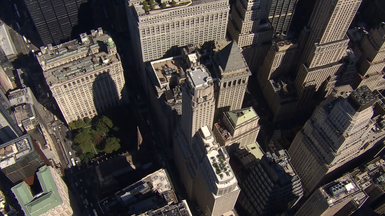 60 Minutes - Season 56 Episode 16 : Commercial Real Estate; Master of the Mind