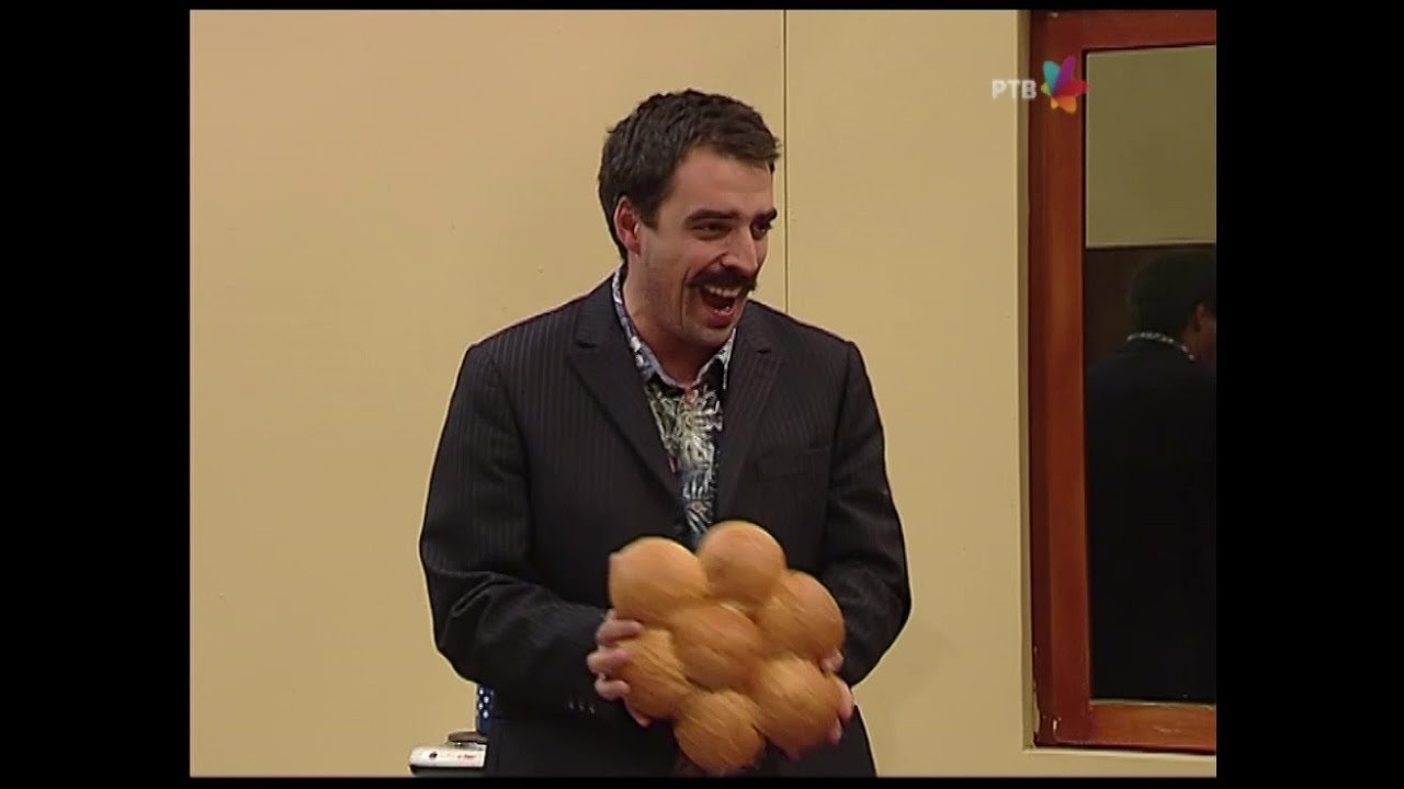 Government Job - Season 5 Episode 29 : 793 Gospodska gozba