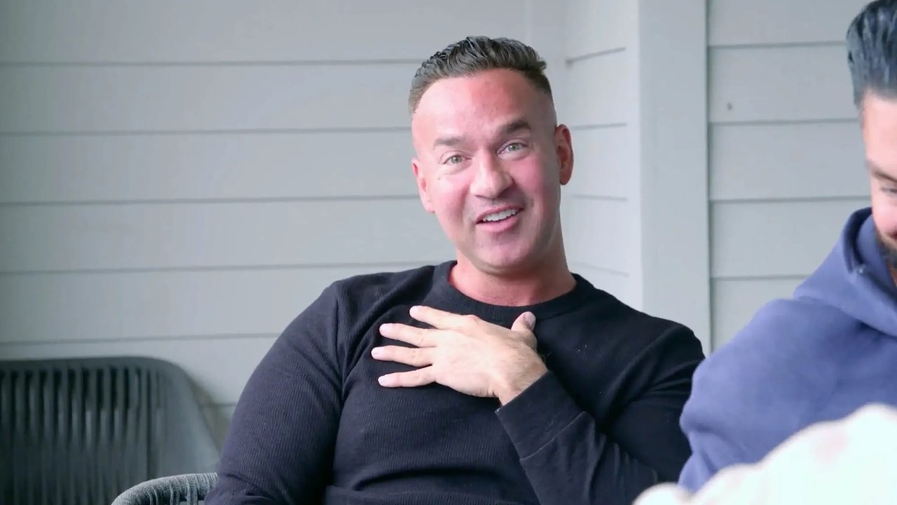 Jersey Shore: Family Vacation - Season 7 Episode 11 : Jersey Hot Chicken Challenge