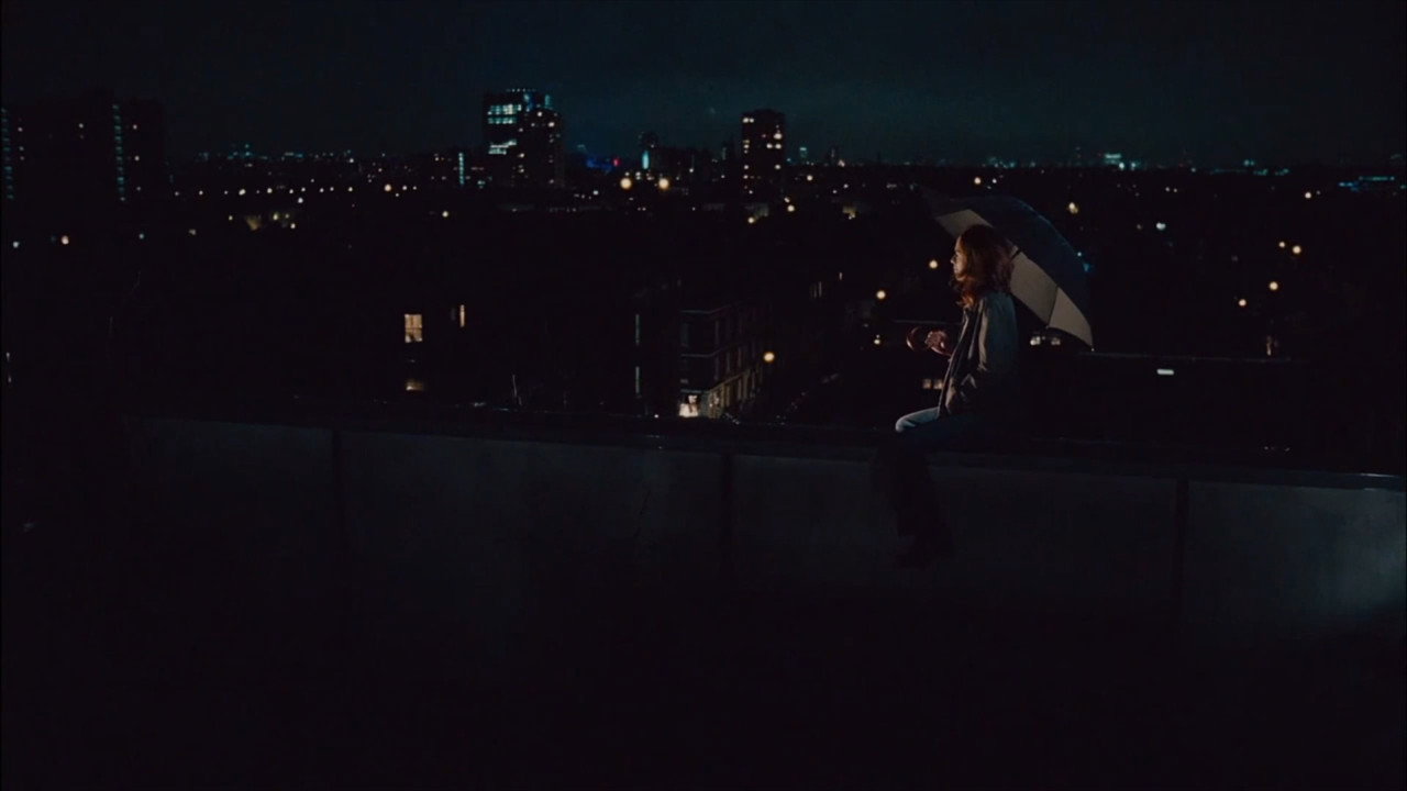 Imagine Me & You background 93