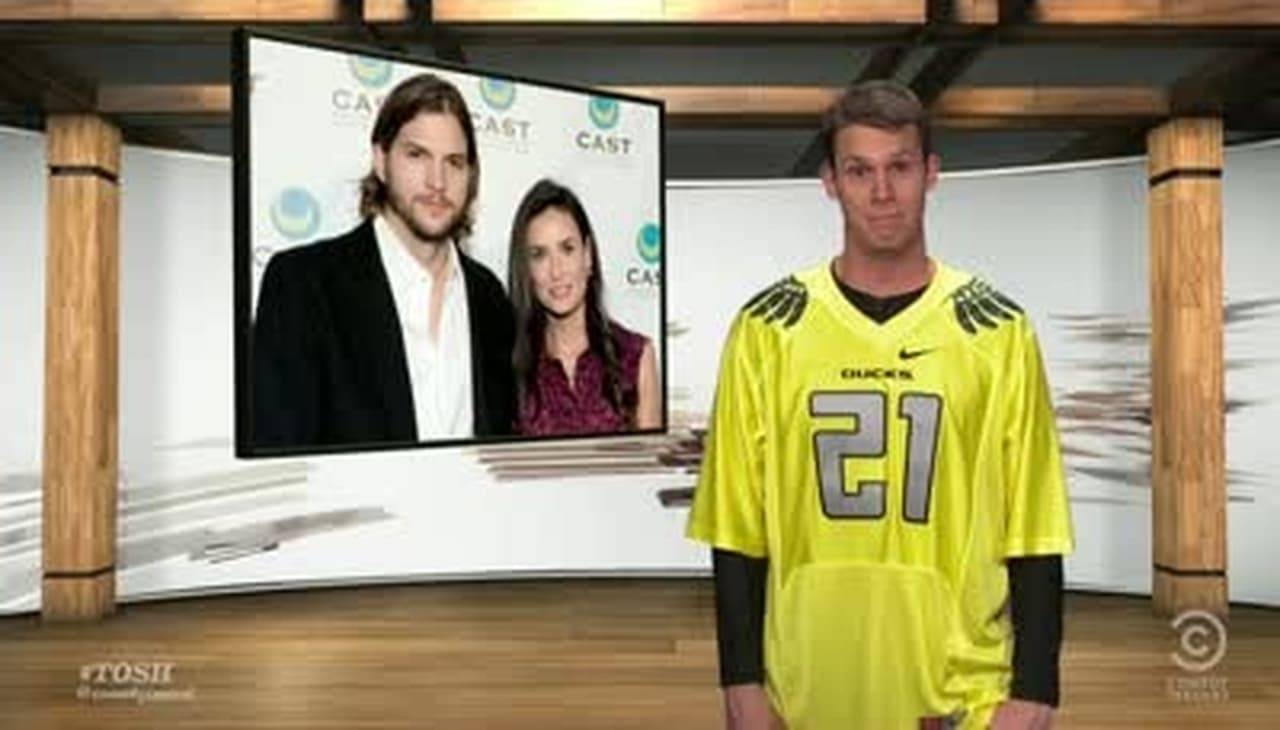 Tosh.0 - Season 3 Episode 30 : Season 3 Web Reflection