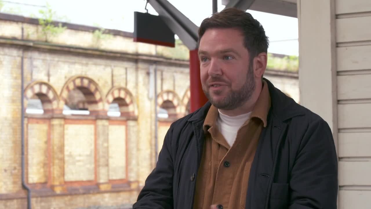 Great British Railway Journeys - Season 12 Episode 11 : Crewe to Shotton