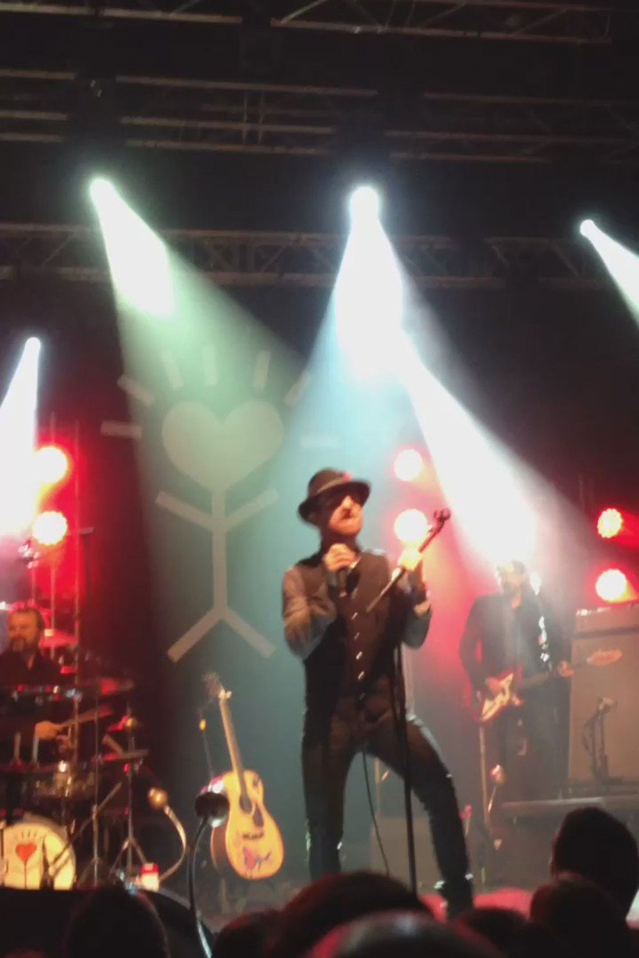 Dionysos - Live à la Laiterie Backdrop