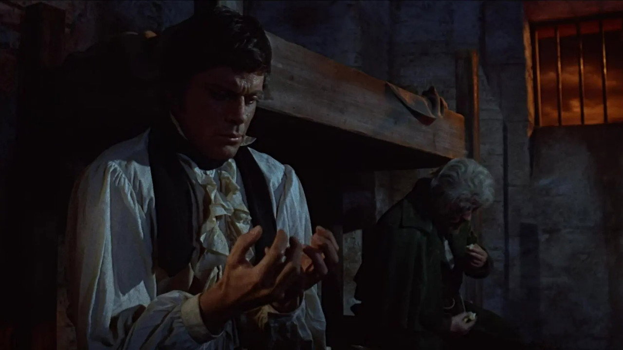 The Curse of the Werewolf background 25