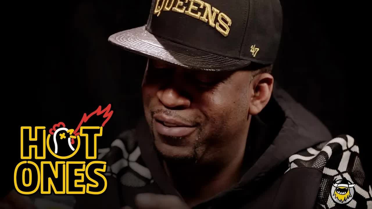 Hot Ones - Season 1 Episode 1 : Tony Yayo Talks Shmoney Dance and Eminem's Taco Habit While Eating Spicy Wings