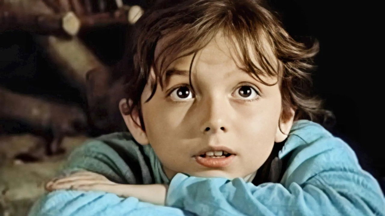 Summer with Kate backdrop image