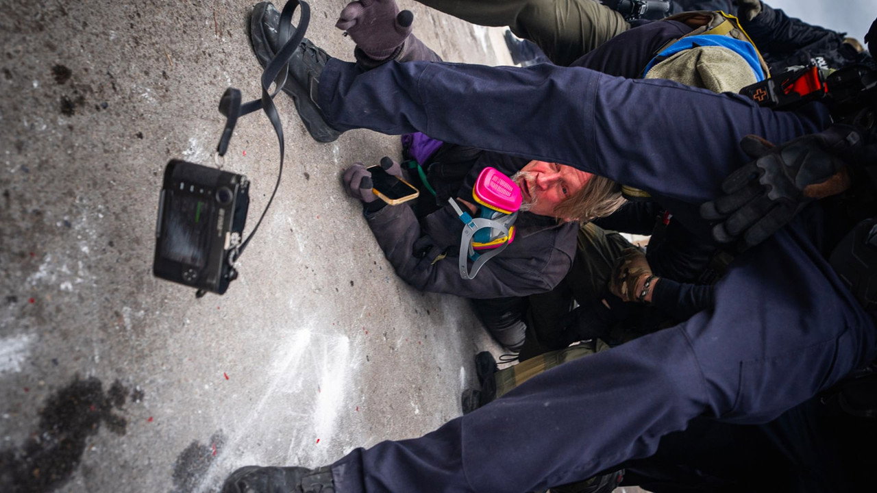A photographer's quick thinking